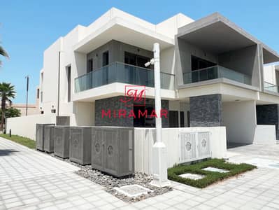 تاون هاوس 3 غرف نوم للايجار في جزيرة ياس، أبوظبي - WhatsApp Image 2025-04-28 at 11.35. 53. jpeg