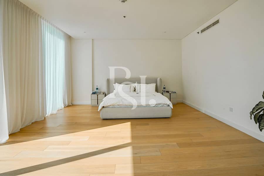 7 4BRM-APT-AP88590-Mamsha-Al-Saadiyat-Abu-Dhabi-UAE (1). jpg