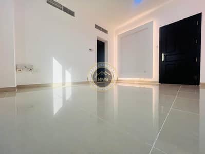 Prime Location || Ready to Move || 0%commission || Tawtheeq Available
