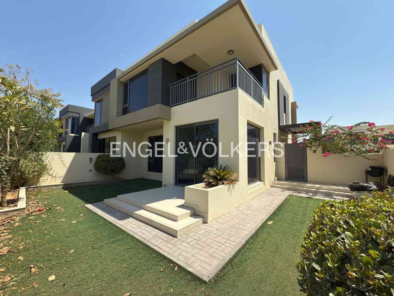 位于迪拜山庄,枫叶社区,枫叶1号公寓 5 卧室的联排别墅 340000 AED - 11463173 位于迪拜山庄,枫叶社区,枫叶1号公寓 5 卧室的联排别墅 340000 AED - 11463173