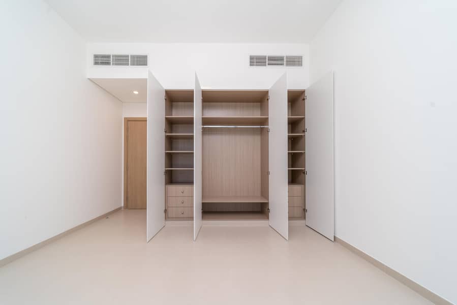 10 Manazil Al Barsha Villa 14 _ 4 BR -28. jpg