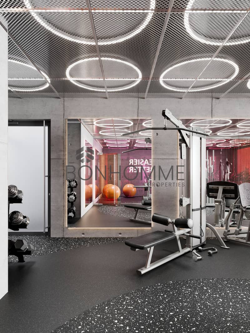 24 KK_COL_GYM_01_pp (1). jpg