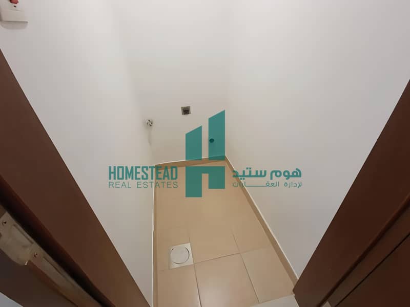 9 14050066-510e3o-Photoroom. png