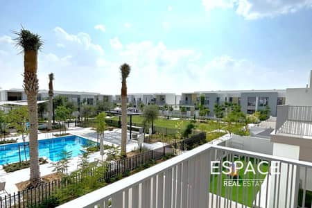 Single Row | Landscaped | Vacant