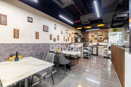 朱美拉湖塔 (JLT)， 迪拜 商铺待租 - 位于朱美拉湖塔 (JLT)，JLT Y区，湖滨大厦 的商铺 112000 AED - 11486097