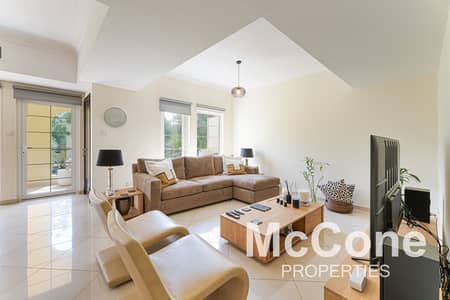 2 Bedroom Flat for Sale in Dubailand, Dubai - Spacious | Stunning Condition | Private Garden