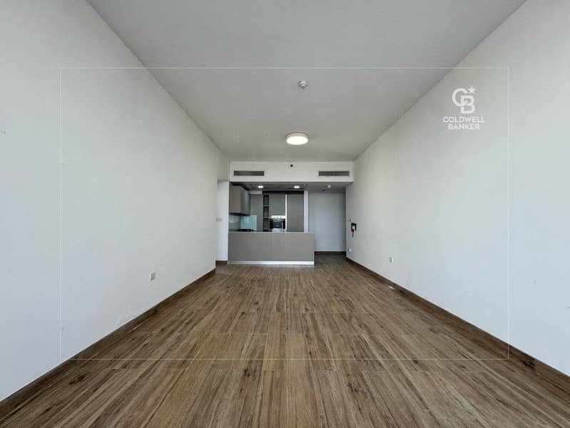 Rare Layout | Large Terrace | Vacant Rare Layout | Large Terrace | Vacant