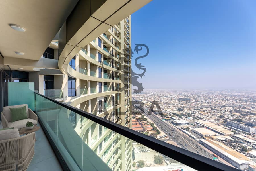 4 BALCONY. jpg