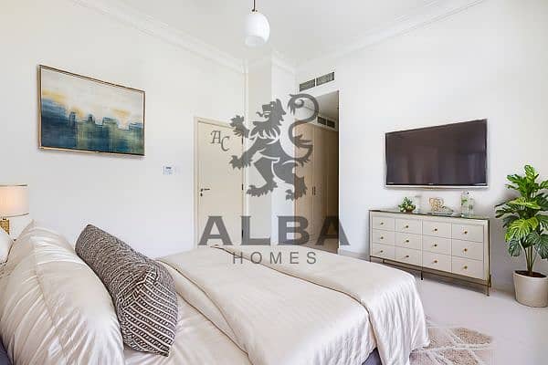 3 IMG_0712-HDR-Edit - Bedroom - Luxury - 18. jpg