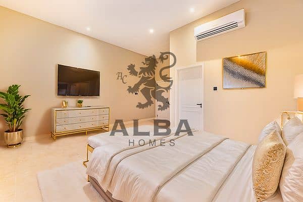 9 IMG_3057-HDR-Edit - Bedroom - Luxury - 2. jpg