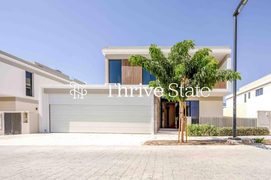 5 Bed Large| Full Upgrade with Kitchen Appliances 5 Bed Large| Full Upgrade with Kitchen Appliances