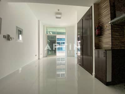 Studio for Rent in Dubai Silicon Oasis (DSO), Dubai - PHOTO-2025-04-27-21-33-23. jpg
