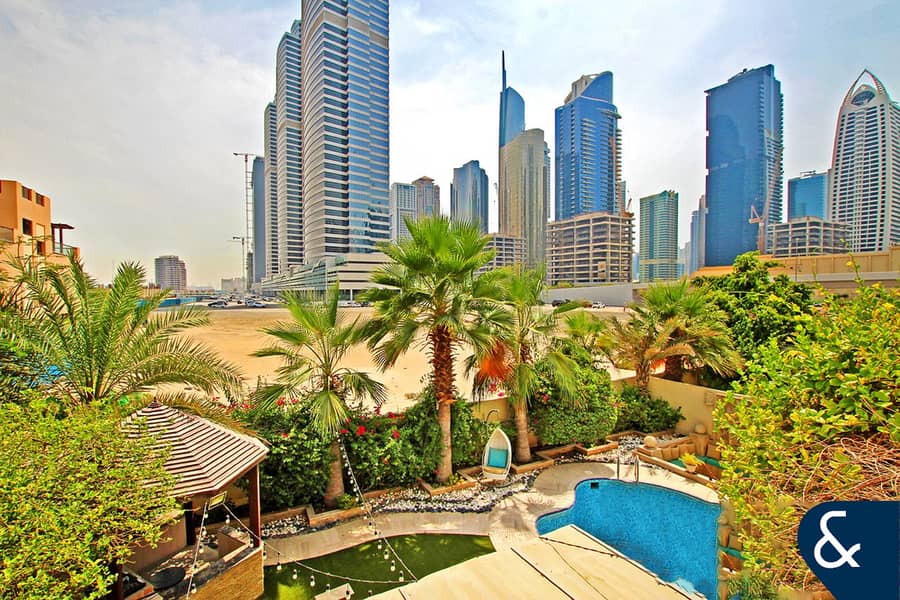 位于芳草青青,芳草青青2号 5 卧室的别墅 11500000 AED - 9077541 位于芳草青青,芳草青青2号 5 卧室的别墅 11500000 AED - 9077541