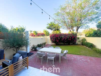 3 Bedroom Villa for Sale in The Lakes, Dubai - Exclusive | Opposite Park | Private Garden