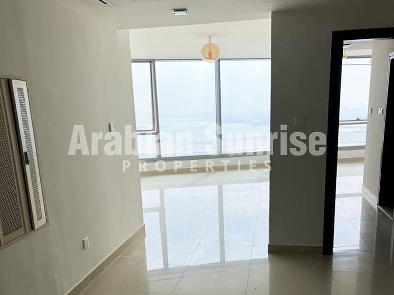 6 Sky Tower-1BR-4710-934sft-Entrance. jpg