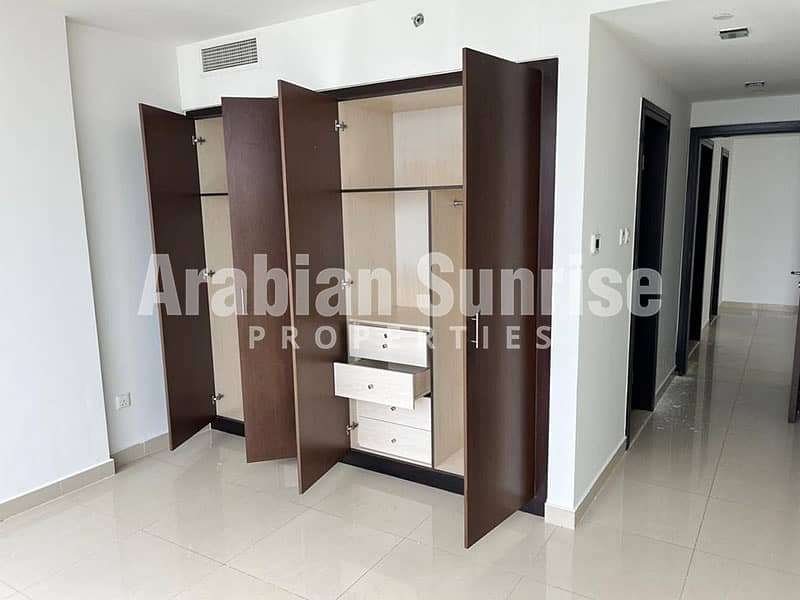 11 Sky Tower-1BR-4710-934sft-Bedroom3. jpg