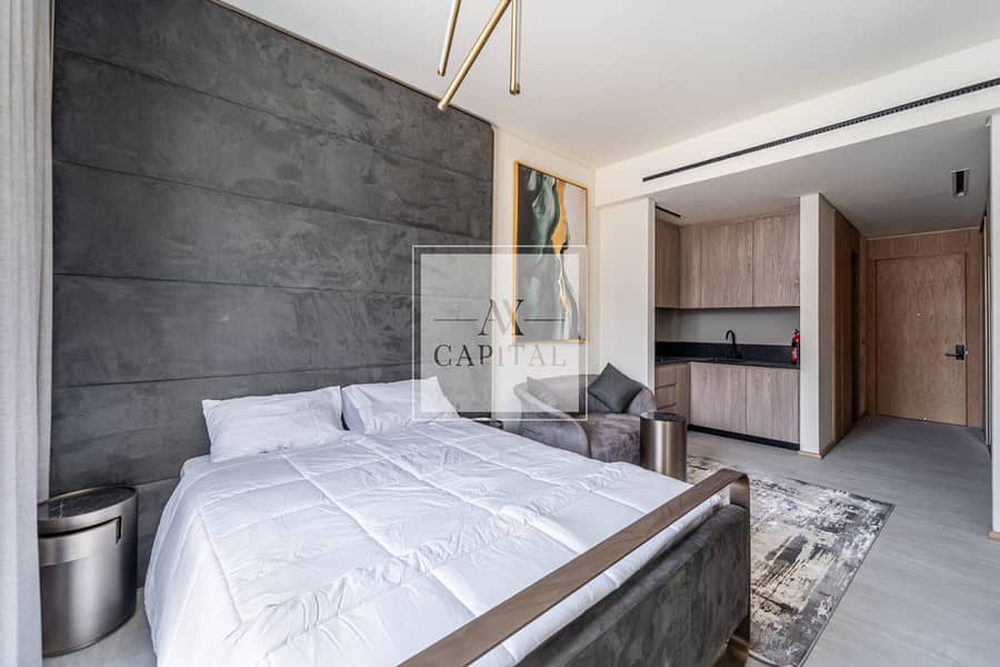 Vacant | Low Floor | New Building | Luxurious Vacant | Low Floor | New Building | Luxurious
