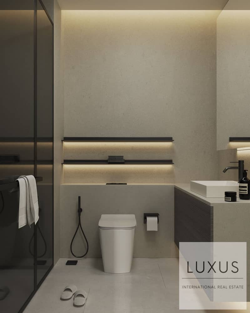 8 Bathroom 2. jpg