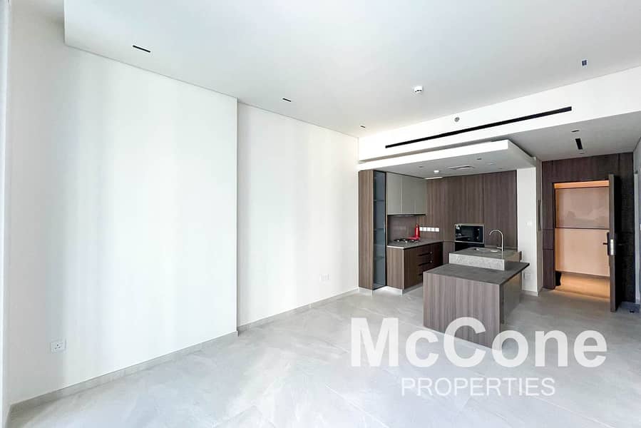 Brand New | Pool View | Luxury Finishing Brand New | Pool View | Luxury Finishing
