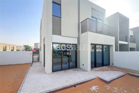 4 Bedroom Townhouse for Sale in Dubailand, Dubai - Huge Plot | Single Row | Park Backing | Price Drop