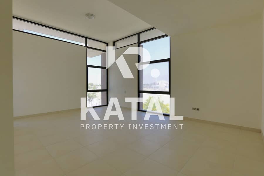 6 West Yas, Yas Island, Villa for Sale, 4 bedroom villa for sale, Yas Mall, Yas Waterfront, Yas Island Abu Dhabi 011. jpg