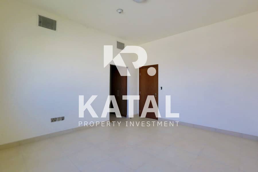 7 West Yas, Yas Island, Villa for Sale, 4 bedroom villa for sale, Yas Mall, Yas Waterfront, Yas Island Abu Dhabi 012. jpg