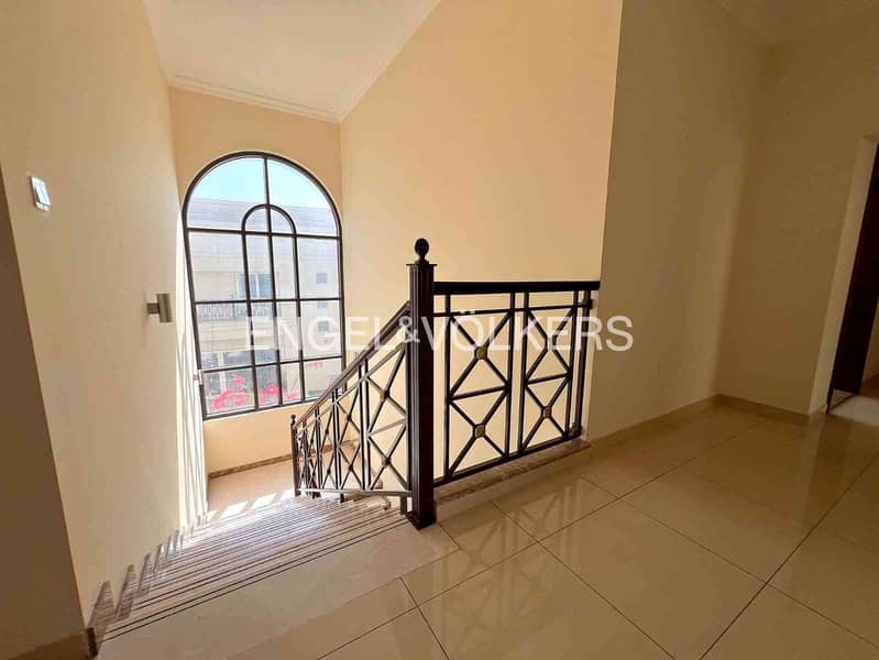位于阿尔巴沙住宅区,阿尔巴沙1号区 6 卧室的别墅 350000 AED - 11490959 位于阿尔巴沙住宅区,阿尔巴沙1号区 6 卧室的别墅 350000 AED - 11490959