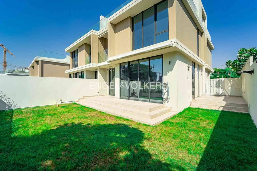 Vacant Now I Golf Course Views | Unfurnished Vacant Now I Golf Course Views | Unfurnished