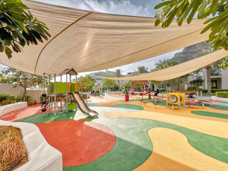 20 Playground 1. JPG