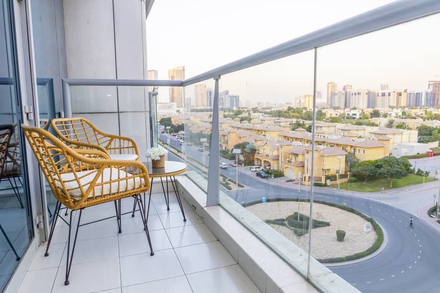 12 Balcony. JPG