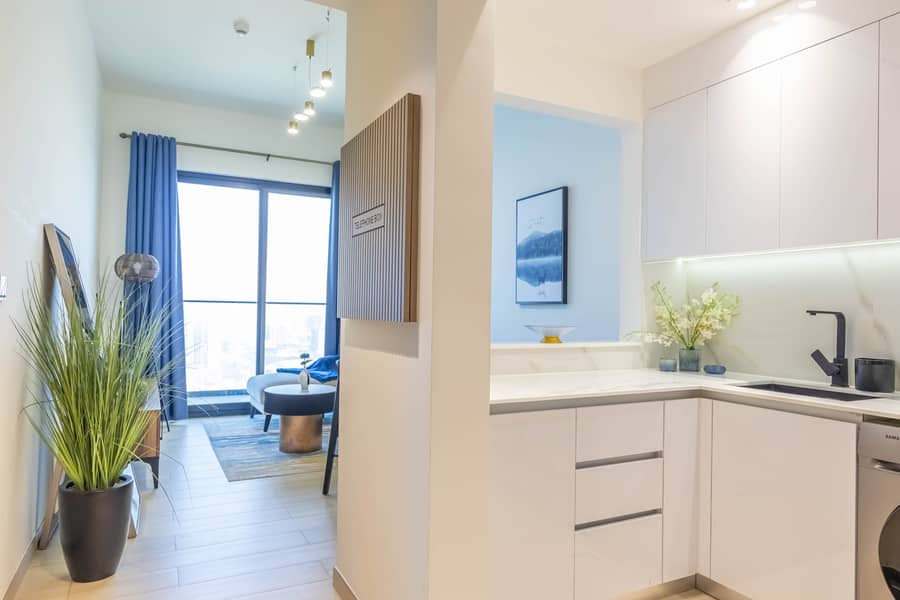 11 Livingroom - Kitchen 1. jpg
