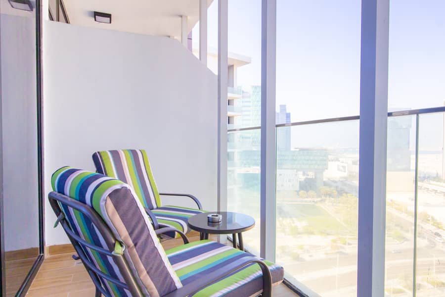 9 9 Balcony. JPG