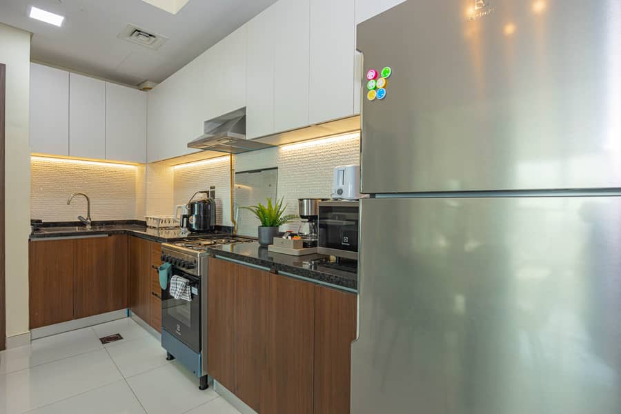4 Kitchen 1. jpg