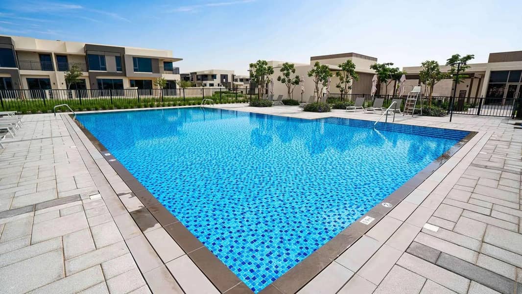20 Pool_webp. jpg