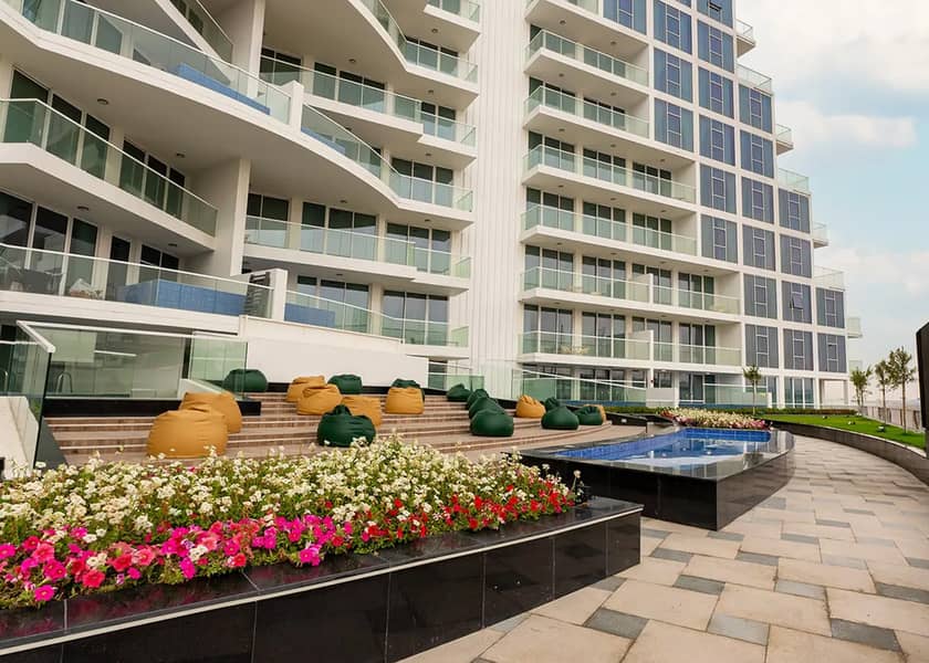24 25 amenities. jpg