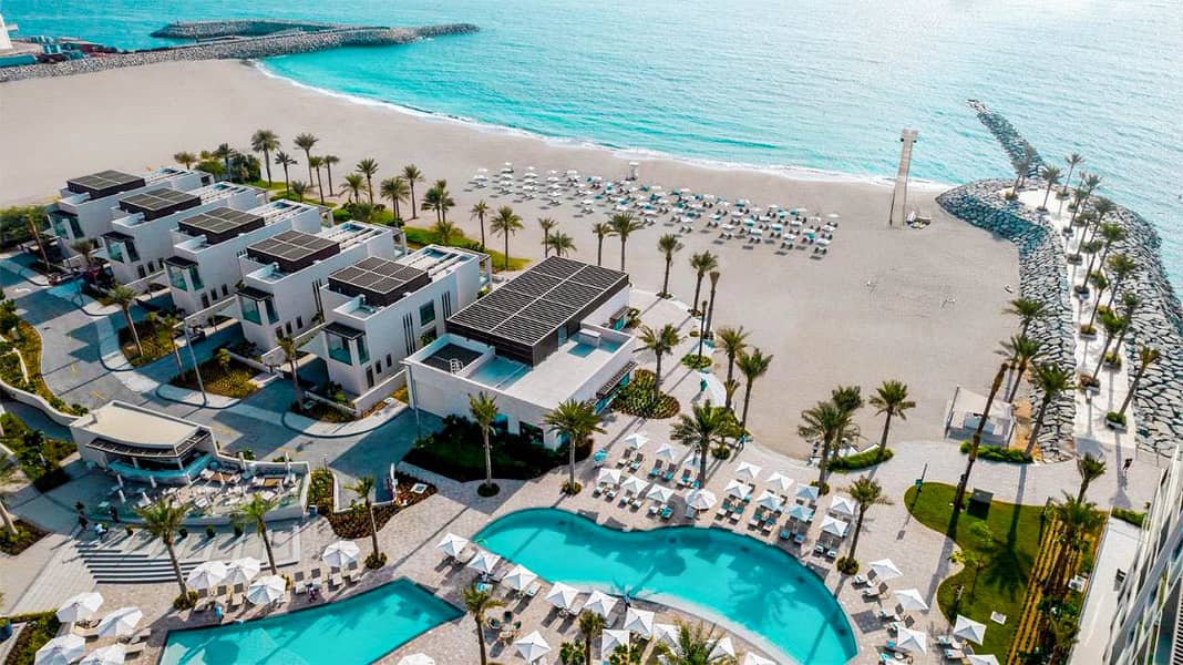 20 Beach View 1. JPG