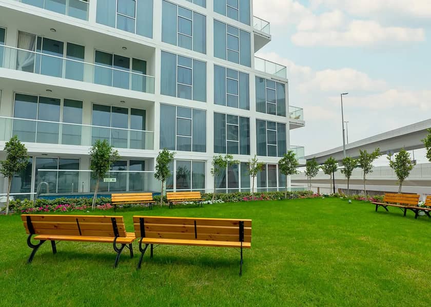 16 20 Park. jpg