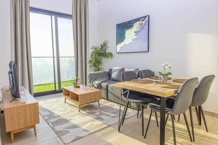 فلیٹ 1 غرفة نوم للايجار في قرية جميرا الدائرية، دبي - Livingroom - Dining. JPG