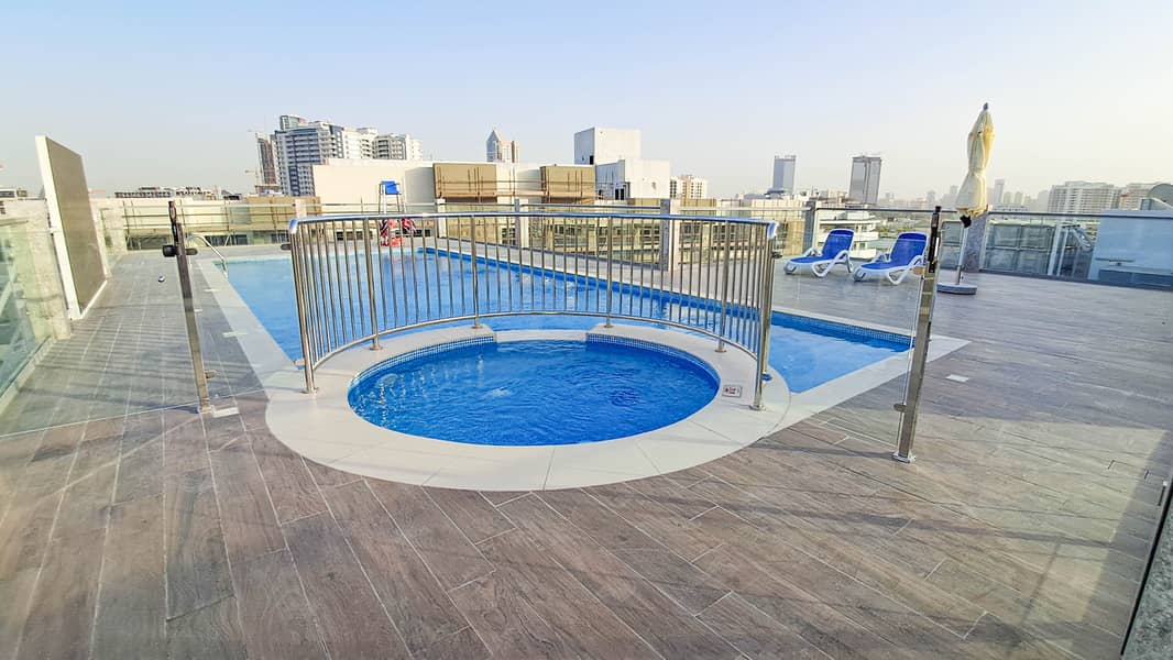 10 Swimming Pool 1. jpg