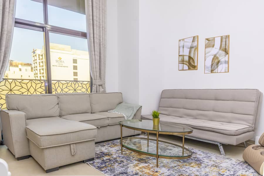 Livingroom. JPG Livingroom. JPG