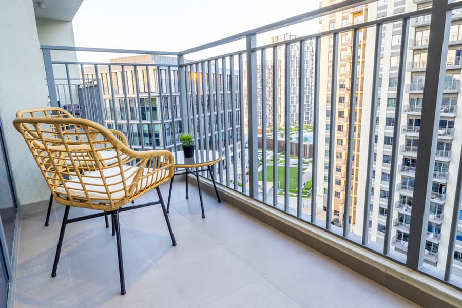 15 Balcony. JPG