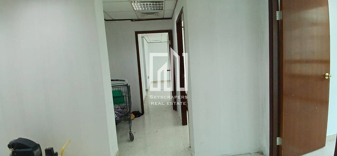 4 2ec40721-3d1f-42f2-80e0-c3dd5691542f. jpeg