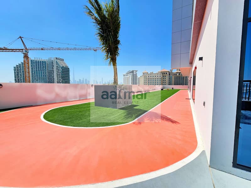 12 retouch_2025012722430566. jpg