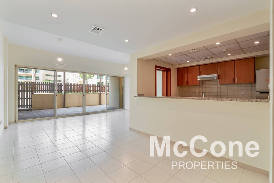 Large Terrace | Study | Upgraded Main Bedroom Large Terrace | Study | Upgraded Main Bedroom