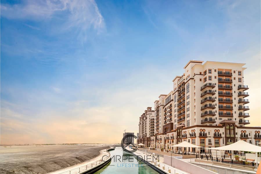 2 Sport City, Spanish _ 423 _ Studio-1. jpg