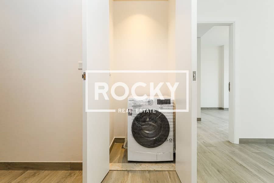 23 JVC - 007 Buidling - Residence-7574. jpg