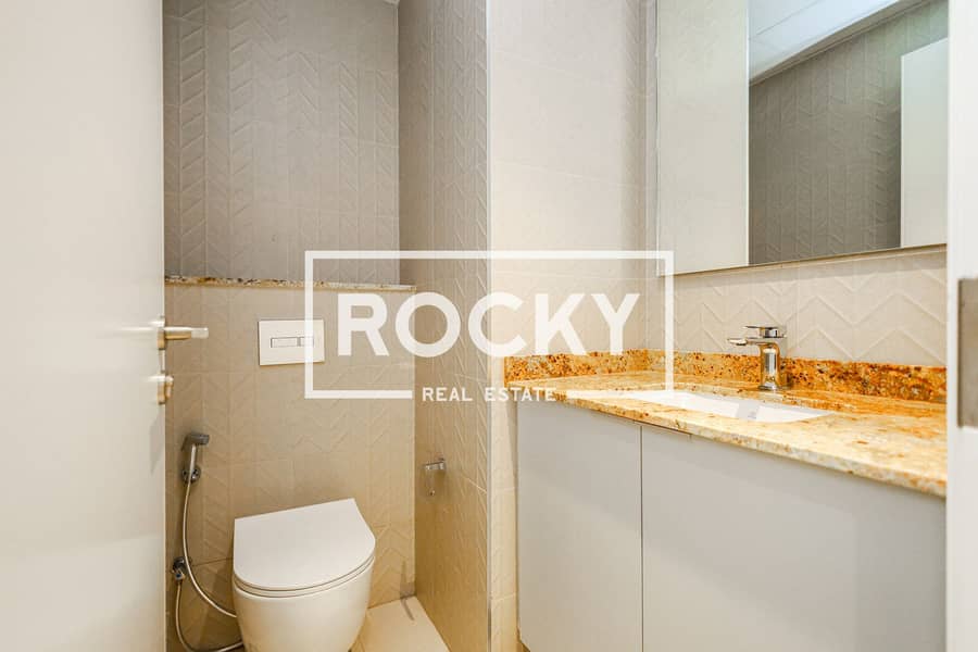 25 JVC - 007 Buidling - Residence-7567. jpg