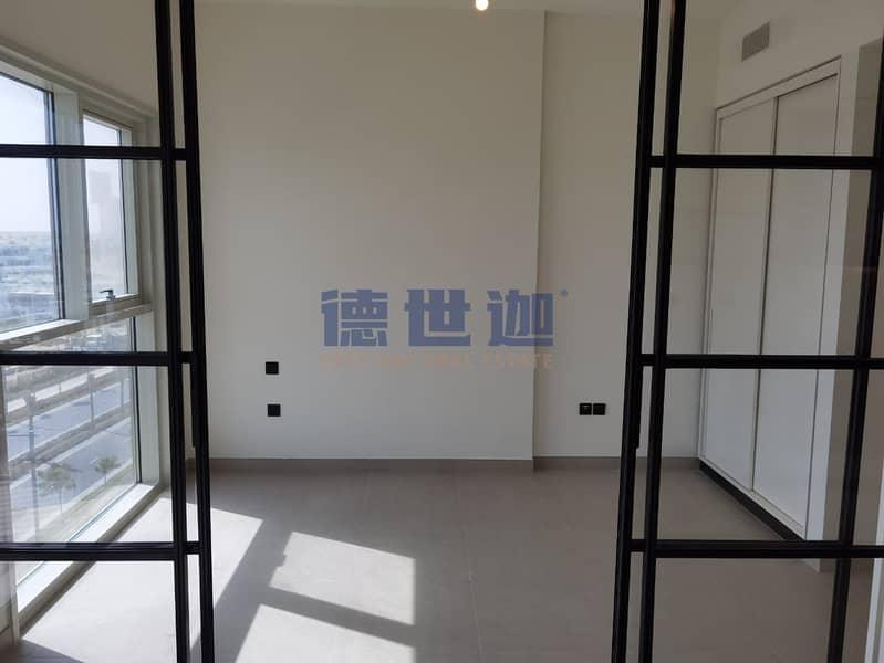 4 Image_20250227104713. jpg