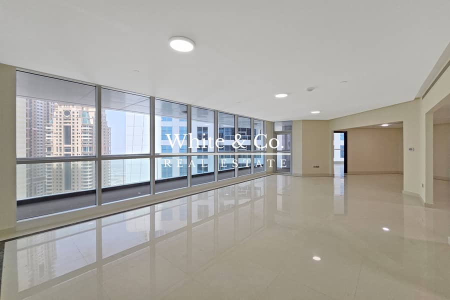 Vacant | Huge Layout | Unfurnished Vacant | Huge Layout | Unfurnished