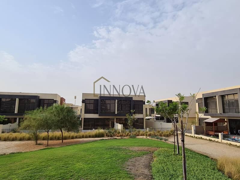位于达马克山庄,公园别墅,三体别墅区 3 卧室的联排别墅 209000 AED - 11495762 位于达马克山庄,公园别墅,三体别墅区 3 卧室的联排别墅 209000 AED - 11495762